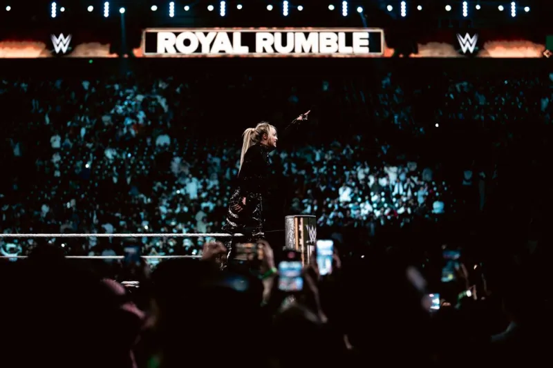 اختتام مبهر لعرض "رويال رامبل" 2026 في الرياض بانتصار رومان رينز وليف مورغان 