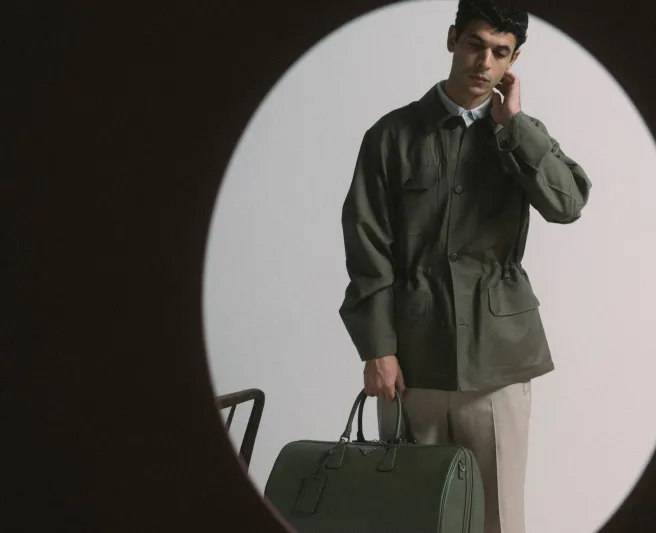 Prada: أناقة تُصاغ بهدوء.. ترافق إيقاع الشهر الفضيل برؤية معاصرة ولمسة راقية