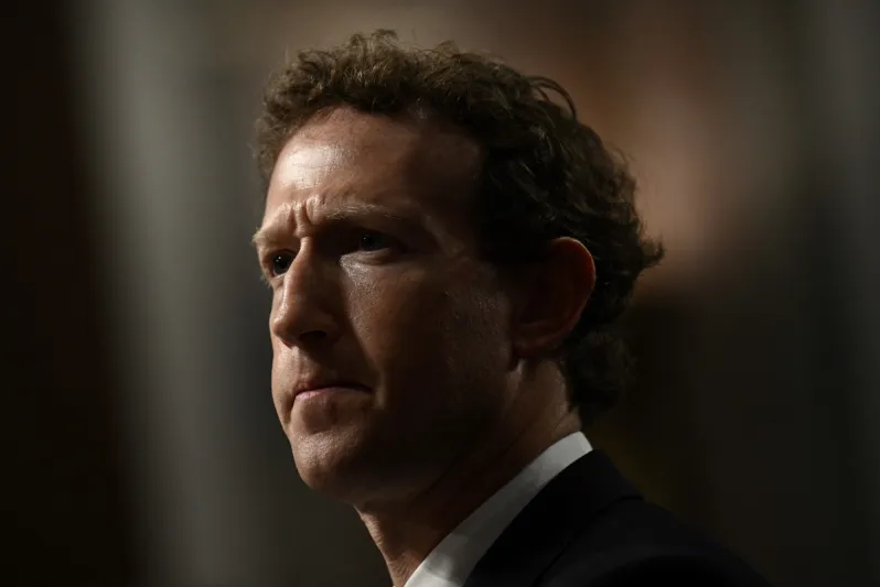 زلزال الأسواق المالية يضرب ثروات المليارديرات.. خسائر فادحة لبيزوس وزوكربيرغ