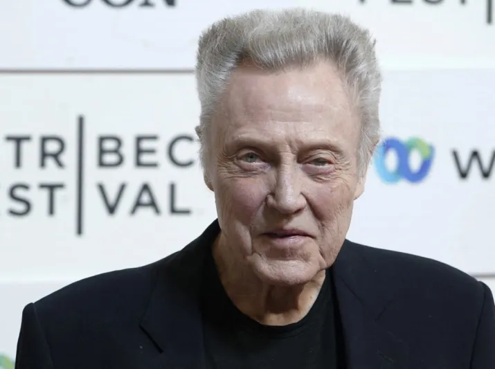 في عيد ميلاده الـ82: تعرف على ثروة كريستوفر واكن وأسرار نجاحه 