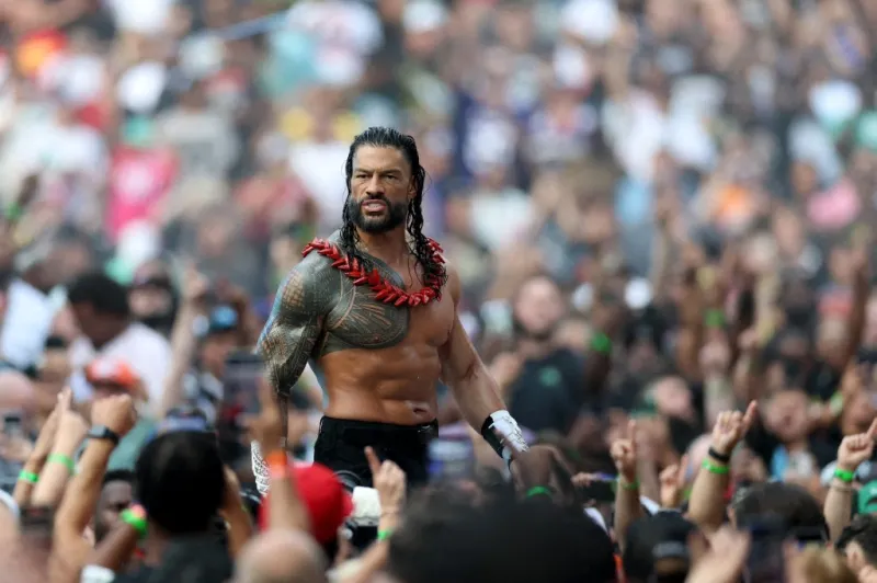 WWE Raw.. كل ما تحتاج إلى معرفته عن موعد العرض وجدول النزالات (فيديو)