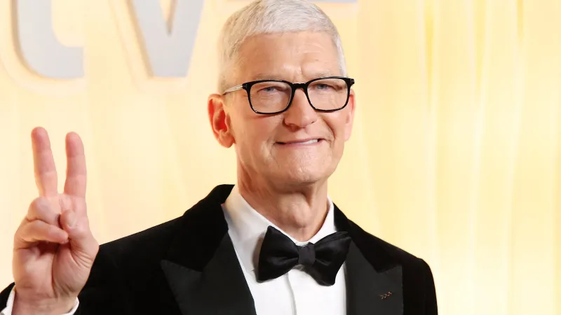 تيم كوك يهنئ المسلمين بعيد الفطر: رسالة مليئة بالاحترام والتقدير من رئيس آبل