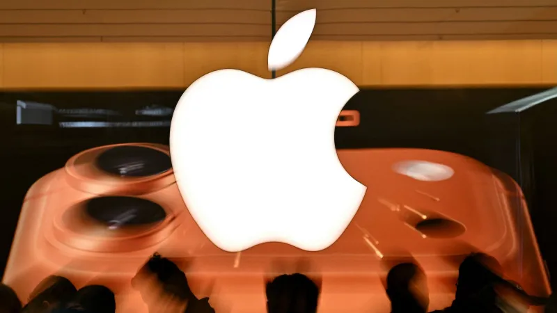 تسريبات جديدة حول آيفون القابل للطي: "ألترا" أم "فولد"؟