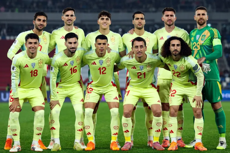 إقامة مباراتي إسبانيا مع مصر والأرجنتين في قارة أخرى.. ما السبب؟