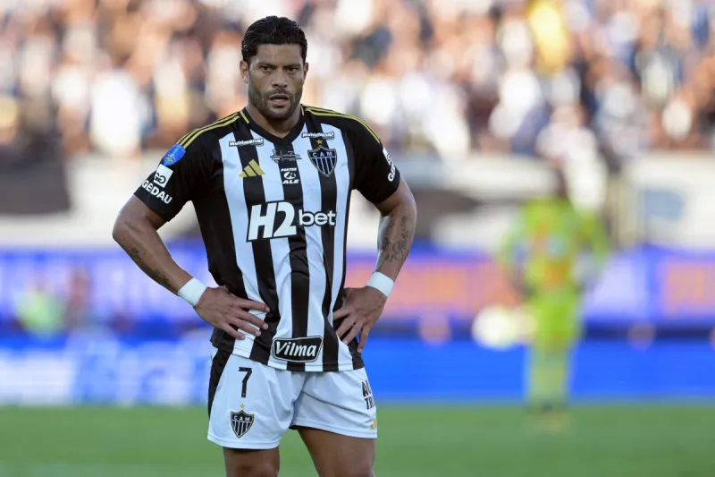 دخلت موسوعه غينيس.. ماذا تعرف عن أكبر واقعة طرد في تاريخ كرة القدم؟