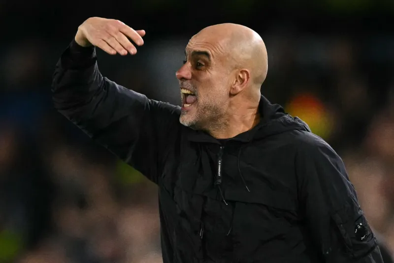 غوارديولا يدين صافرات الاستهجان ضد اللاعبين المسلمين في مباراة مانشستر سيتي وليدز (فيديو)