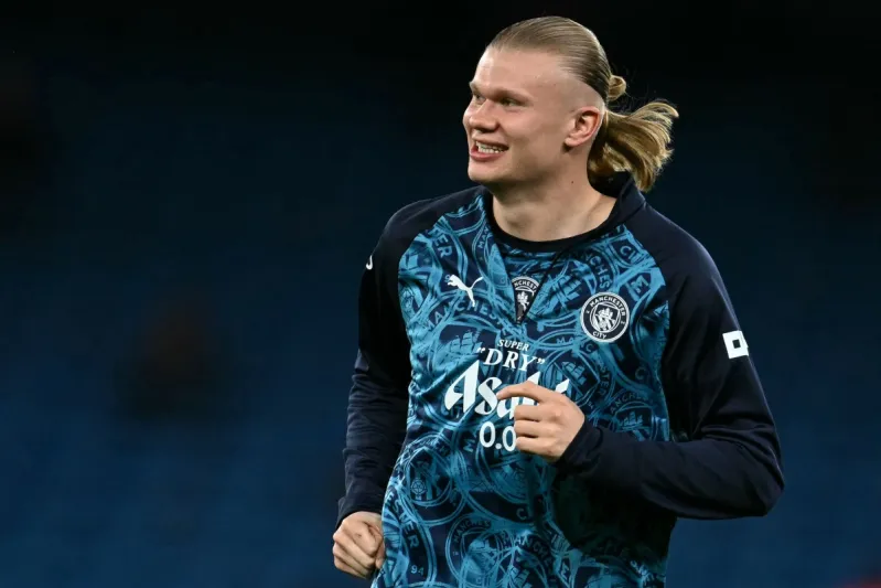 هالاند يُشارك متابعيه لقطات طريفة وسط القلق بشأن إصابته!