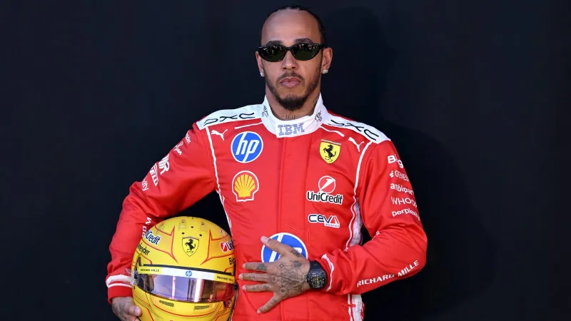 هاميلتون يكشف عن بقرة تحمل اسم منافسه في الفورمولا 1!