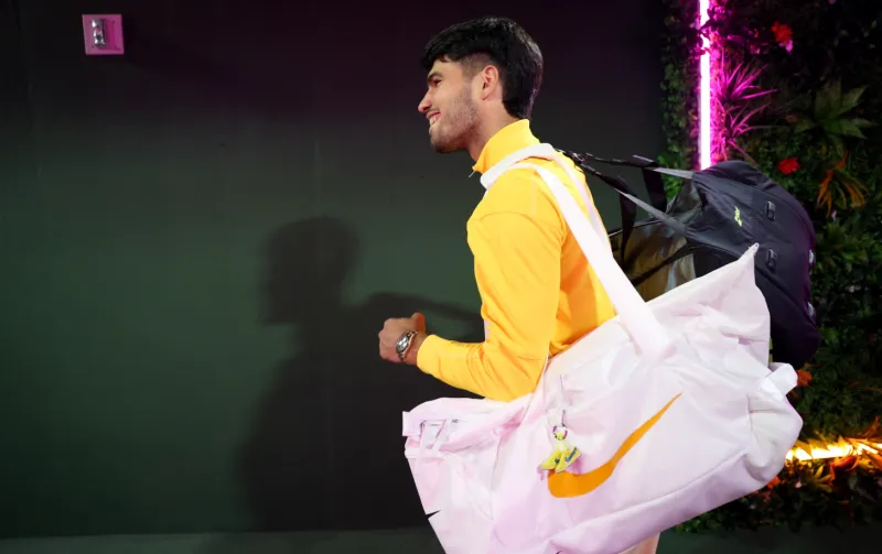 كارلوس ألكاراز يسرق الأضواء في إنديان ويلز بساعة رولكس النادرة