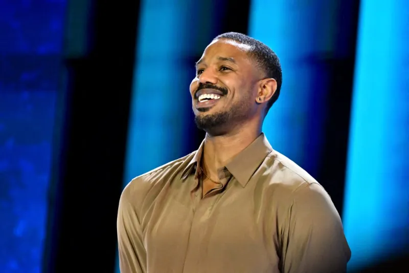 مايكل بي جوردان يكشف تحديات الموازنة بين النجاح المهني والحياة العاطفية