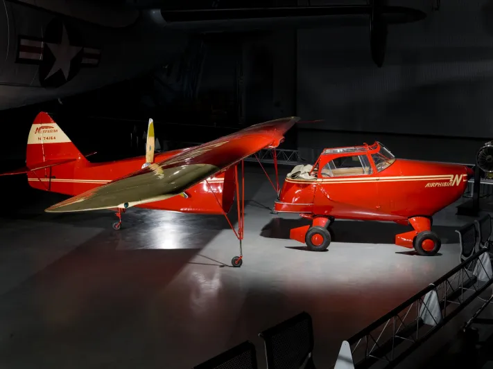 من الحرب إلى السماء.. تعرف على قصة أول سيارة طائرة مرخصة (فيديو)