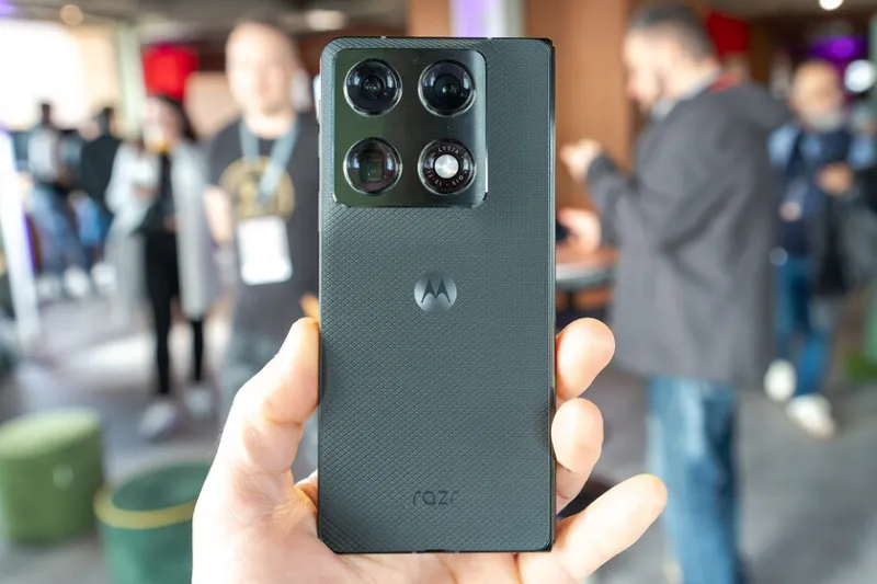 أداء قوي ومعالج متقدم.. تسريبات جديدة ترسم ملامح  هاتف Motorola Razr Fold