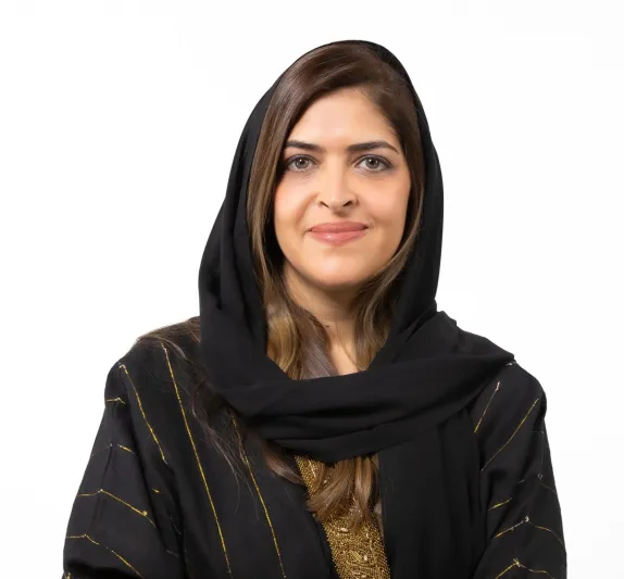 الهيئة السعودية للبحر الأحمر تعزز فريقها بمريم فيكتشيلو.. من هي؟