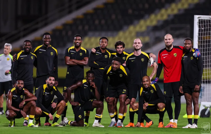 إثارة كروية عالمية: أبرز مواجهات اليوم من دوري روشن إلى دوري الأبطال