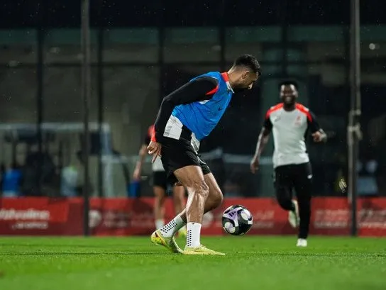 إثارة كروية عالمية: أبرز مواجهات اليوم من دوري روشن إلى دوري الأبطال