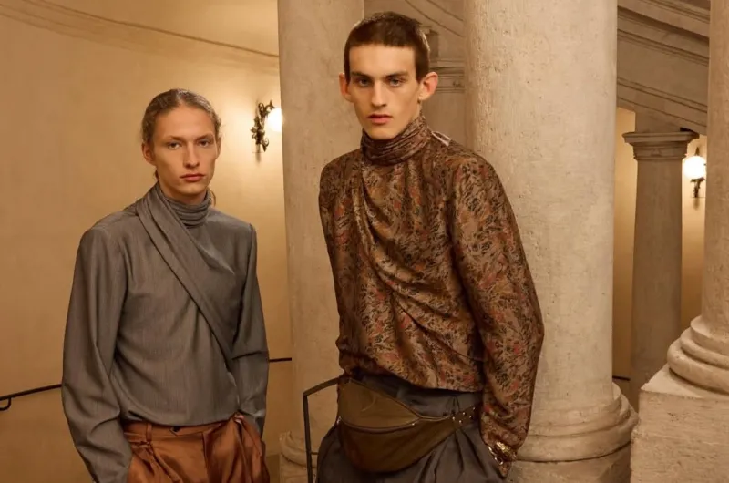 أليساندرو ميكيلي يعيد صياغة إرث "فالنتينو" بلمسات ساحرة (فيديو)