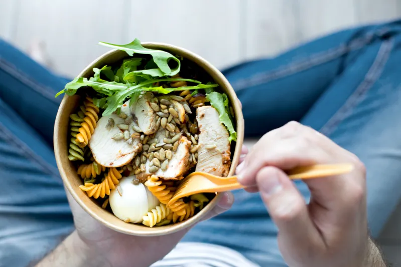 هل يتسبب النظام الغذائي الخالي من الغلوتين في إنقاص وزنك؟