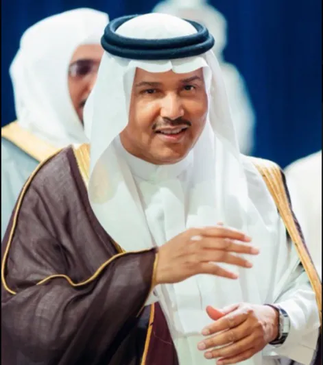 محمد عبده يُبهر الحضور بساعة فاخرة في زفاف نجله.. تعرف على المواصفات والسعر 