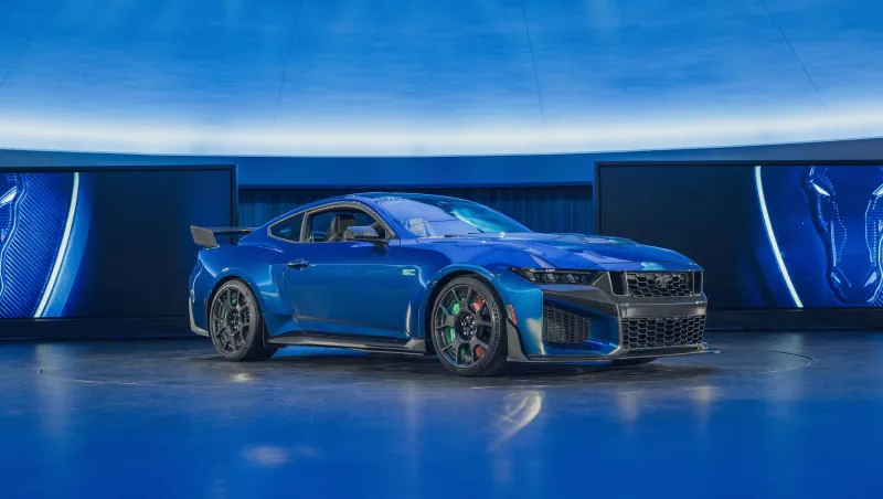 فورد تكشف عن مواصفات موستنج دارك هورس SC الجديدة