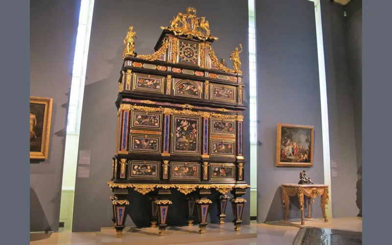 بـ36 مليون دولار.. سر إنفاق الأثرياء ثرواتهم على قطعة أثاث واحدة