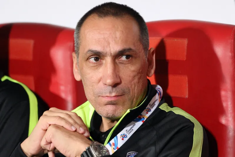 الاتحاد السعودي يختار دونيس لقيادة الأخضر حتى 2027