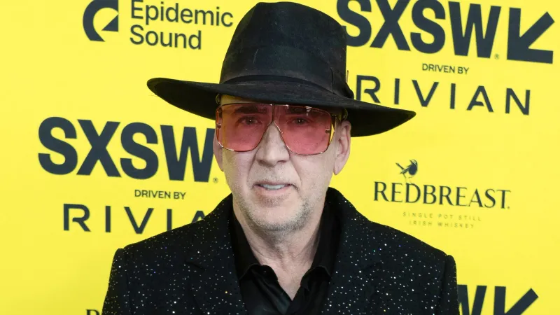 نيكولاس كيج يعود إلى عالم "Longlegs" في مشروع مرعب جديد (فيديو)