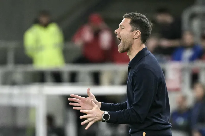 تشابي ألونسو يكشف سر تراجع ريال مدريد: النفوذ في غرفة الملابس يُعرقل النجاح!