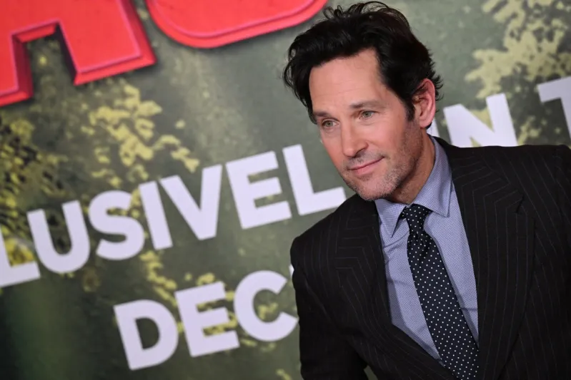 في عيد ميلاده الـ57.. كم تبلغ ثروة بول رود؟