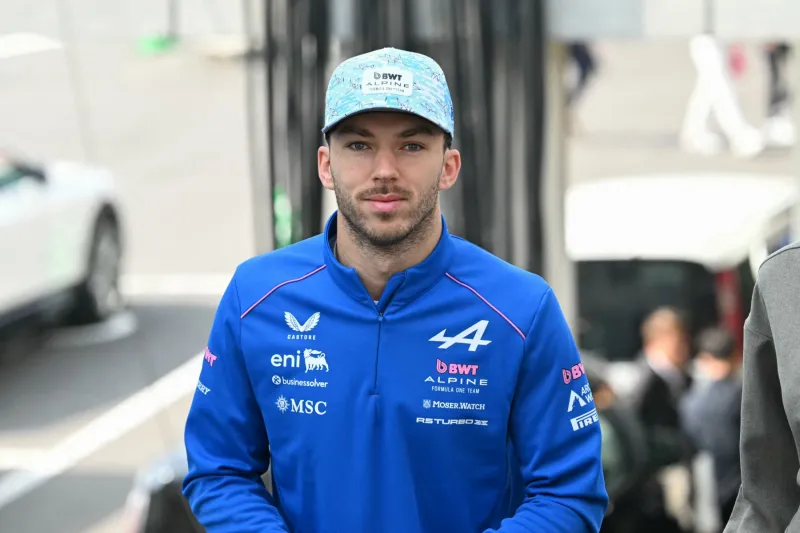 لاكوست تدخل عالم فورمولا 1: بيير جاسلي سفيرًا جديدًا للعلامة