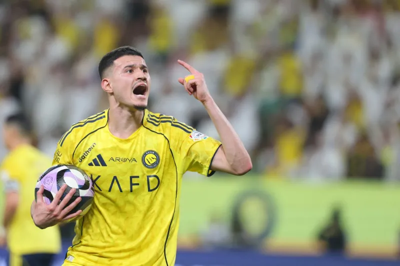 ما وضع شكوى الهلال ضد عبدالله الحمدان؟