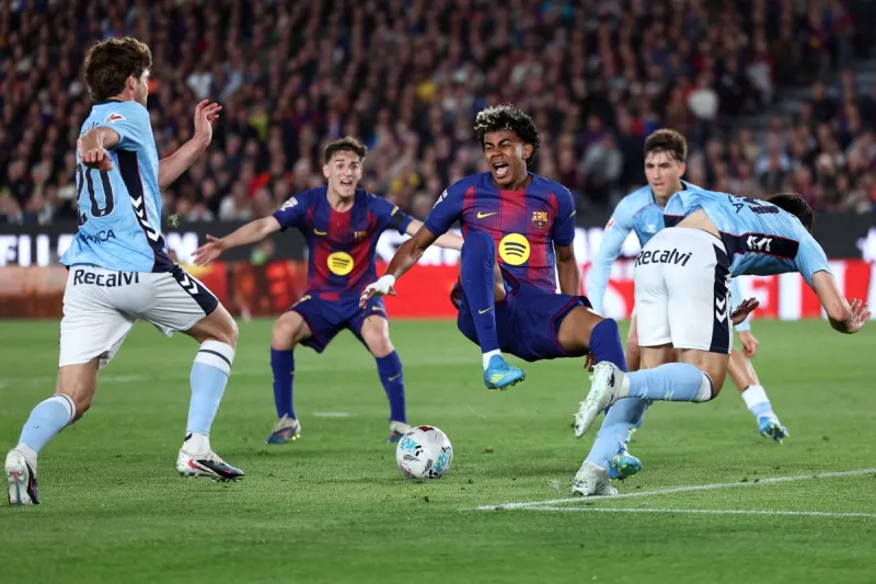 إصابة يامال تلوح في الأفق: برشلونة يواجه تحديات قبل نهاية الموسم