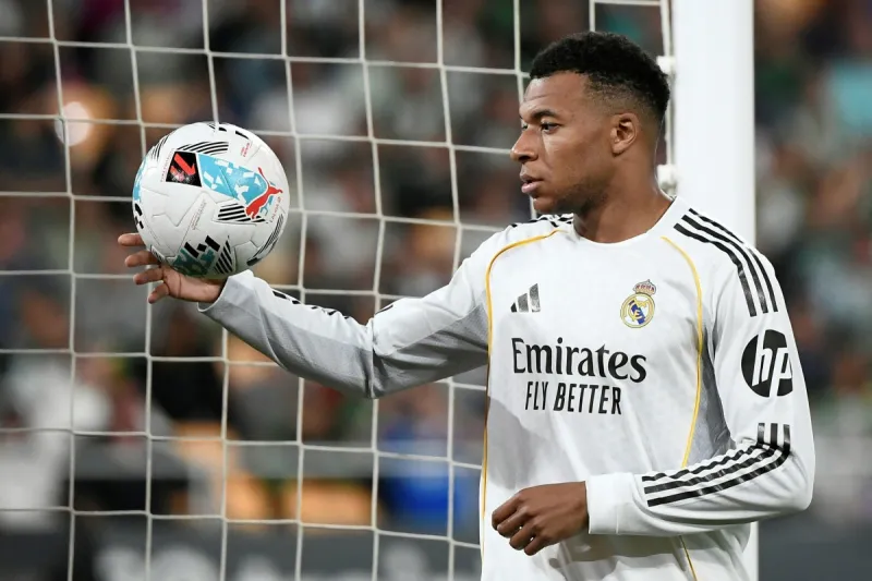 تحدي الإصابة والمونديال.. مبابي يرفع راية "الكلاسيكو" في وجه شائعات الهروب