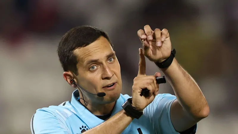 من هو رستم لطفولين.. الحكم الأوزبكي الذي يدير مباراة النصر والوصل؟