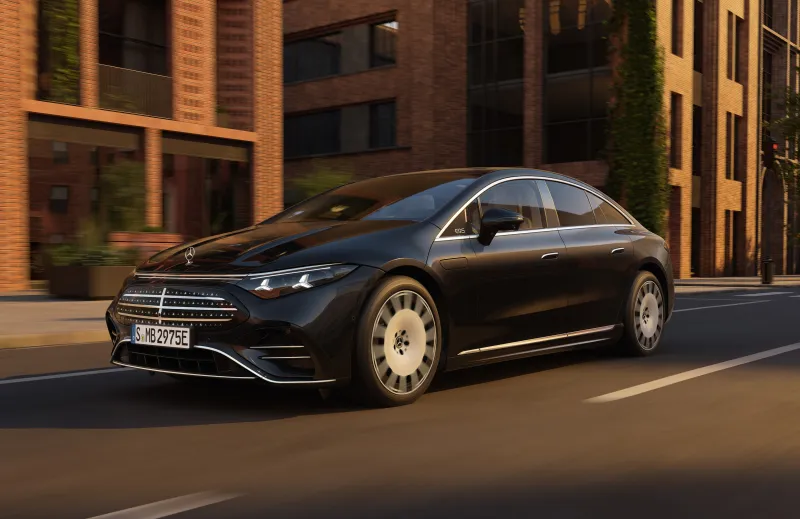 سيارة Mercedes EQS 2027 تنطلق بمدى قيادة استثنائي وتقنيات شحن فائقة