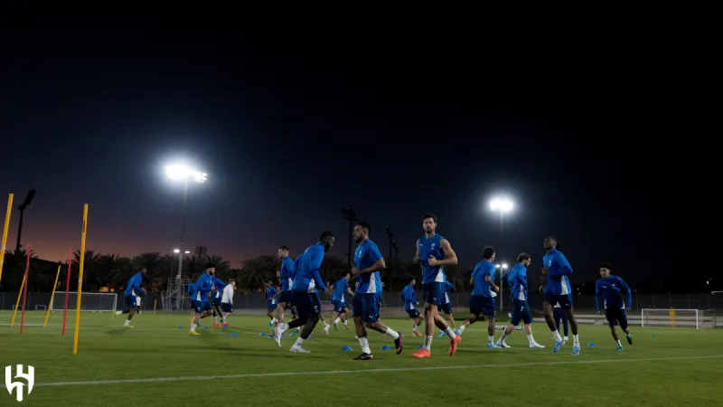 تعرف على تشكيل الهلال لمواجهة ضمك في الدوري السعودي