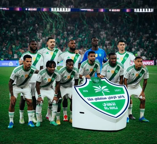 الأهلي السعودي يعبر لنهائي دوري أبطال آسيا من بوابة فيسيل كوبي (فيديو)