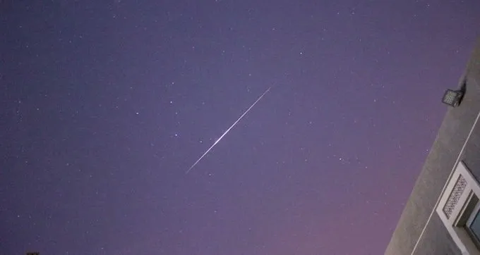 ظاهرة فلكية عمرها 2700 عام تضيء سماء المملكة الليلة