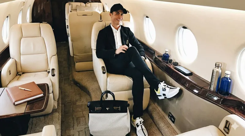 حقائب يد Hermès للرجال : بين لاعبي كرة القدم والمشاهير