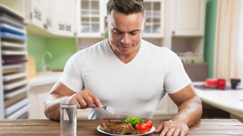 هل تطور الإنسان ليأكل اللحوم أم النباتات؟