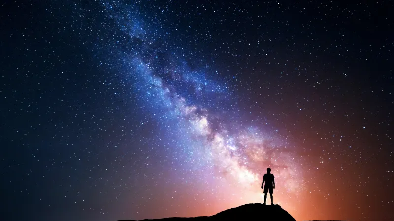 الأرض تزداد بريقًا.. الأقمار الصناعية تكشف ارتفاع سطوع الليل 