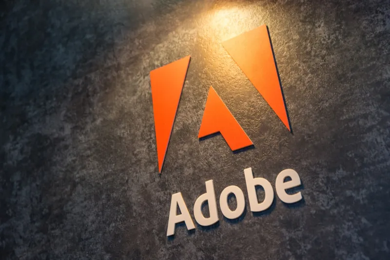 أكثر من 50 أداة احترافية… كيف غيّر Adobe طريقة الإبداع داخل الذكاء الاصطناعي؟