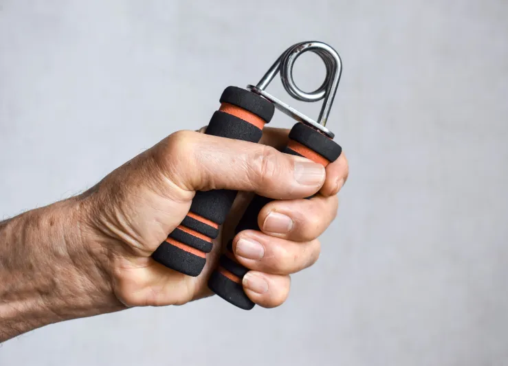 تمارين Grip Strength.. قوّة قبضتك من قوة مناعتك ونفسيتك