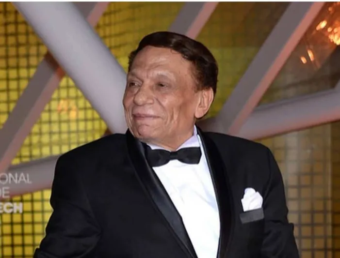 "الزعيم" يعود من جديد.. عادل إمام يطل على جمهوره في عمل يوثق مسيرته