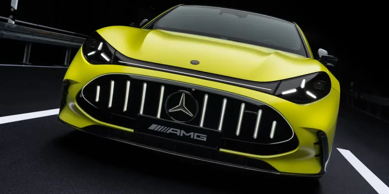 Mercedes-AMG تعيد ابتكار AMG GT الكهربائية بقوة 1169 حصانًا 