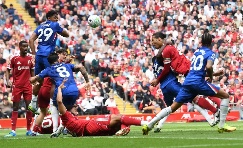 ليفربول ضد تشيلسي.. التعادل يحسم قمة مثيرة في الدوري الإنجليزي (فيديو)
