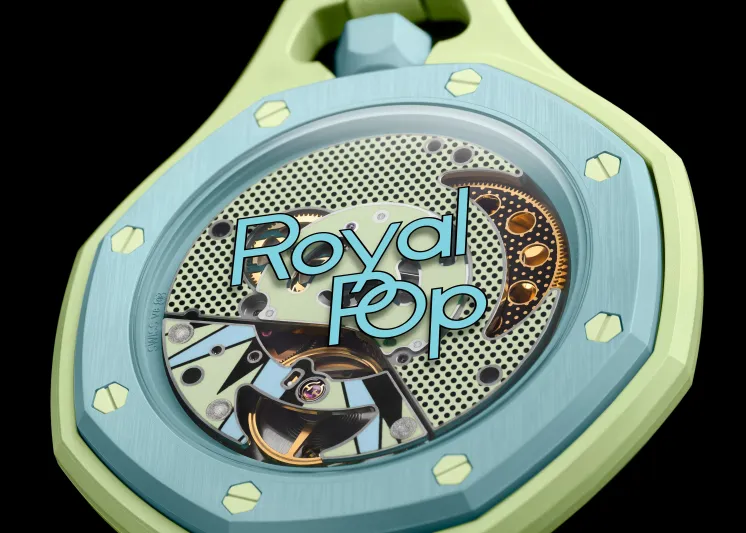 Audemars Piguet وSwatch تكشفان أخيرًا عن مجموعة Royal Pop