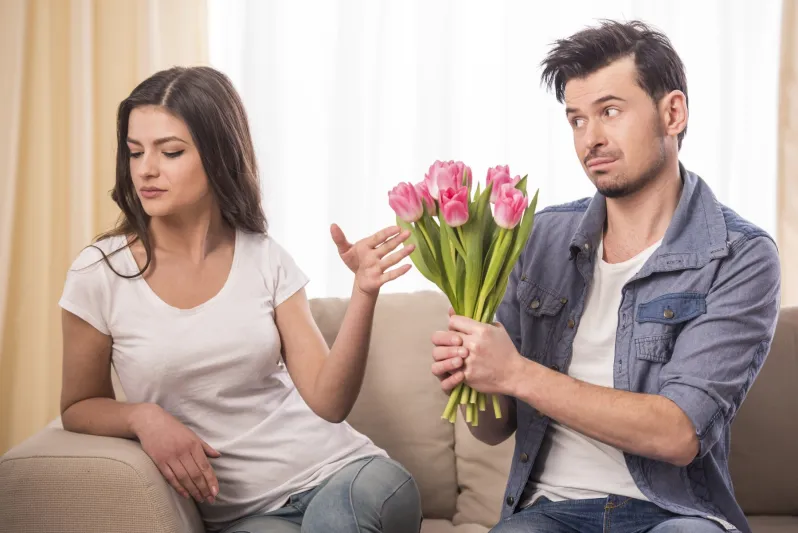 دراسة تكشف مفاجأة حول نوع الرفض الاجتماعي الأكثر إيلامًا