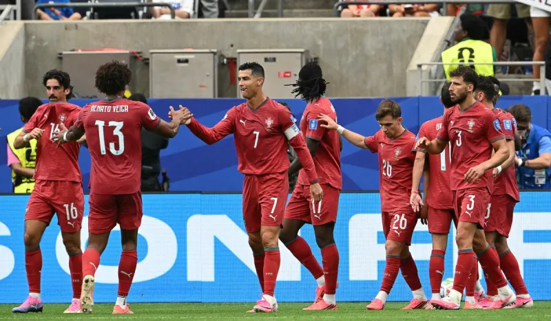 البرتغال تكتسح أوزبكستان.. ورونالدو يضيف إنجازًا جديدًا إلى سجلات كأس العالم (فيديو)