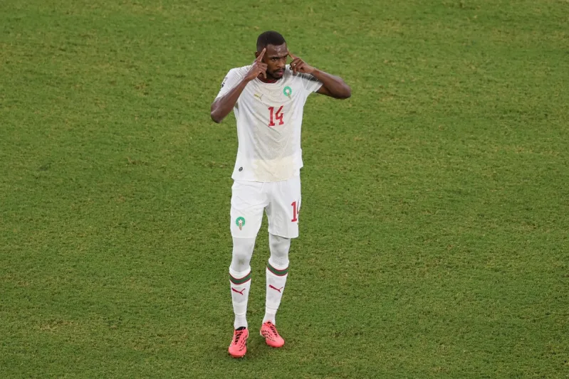 كم تبلغ القيمة السوقية لعيسى ديوب صاحب الهدف التاريخي للمغرب أمام هولاندا؟