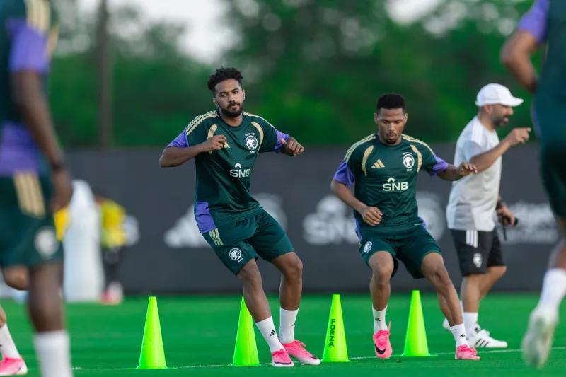 الهريفي يوجه انتقادًا مباشرًا لخيارات المنتخب السعودي قبيل كأس العالم 2026